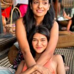 Aishwarya Khare Instagram - Tu hai toh mujhe phir aur kya chahiye ? ❤️🌴🌊🍹🤑✨ Goa, India.