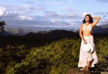 Amala Paul Instagram - ✨🎭 Embracing the Spotlight Again 🌟 Captured by @chathan__ #lightscameraaction #newmoon #travelgram #wanderlust #exploremore #mountainlife #instanature #travelphotography #hikingadventures #exploretheworld #mountainlover #forestvibes