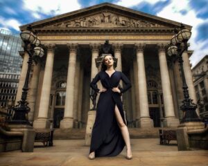 Amber Doig Thorne Instagram - They call me ranch 'cause I be dressing 👀🙈🤪 Hope you’re having a lovely Bank Holiday weekend! 🇬🇧 What do you have planned over the next week? 🍺⚽️📺 📍 City of London ❤️ #london #cityoflondon #londonlife #london🇬🇧 #londonview #londoncity #londonfashion #londonmodels #londonstreets #londontravel #londonphotography #ambzdt #amberdoigthorne #londonstyle #londonbridge #londonlover #londonbylondoners #visitlondon #londonarchitecture #londonuk #londonvibes @visitlondon @london @visitthecity @visit.london.england.uk #londonphotographer #bankholiday #bankholidayweekend #bankholidays #bankholidayfun #bankholidayvibes #bankholidayweekendvibes