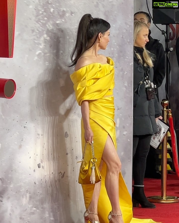 Amber Doig Thorne Instagram - If I was a superhero, I’d be Aluminium Woman. My superpower would be foiling crime😂 What power would you want?⚡ Had so much fun at the Shazam: Fury Of The Gods World Premiere ⚡ Walking the red carpet alongside Dame Helen Mirren, Luci Liu, Rachel Zegler and Zachary Levi was a real pinch me moment 🥹 Thank you @warnerbrosuk & @tiktok_uk for an amazing night 😍 📍 World Premiere of “Shazam: Fury Of The Gods” ❤ #shazam #shazampremiere #shazammovie #shazamedit #shazam2 #shazamfuryofthegods #premiere #filmpremiere #filmpremier #moviepremiere #moviepremier #premiere #premier #amberdoigthorne #ambzdt #redcarpet #redcarpetstyle #redcarpetlook #redcarpetfashion #redcarpetdress #redcarpetlooks #redcarpetmakeup #redcarpetdresses #redcarpetready #redcarpetmoment #redcarpetmoments #redcarpetpremiere #helenmirren #lucyliu #rachelzegler #zacharylevi @helenmirren @zacharylevi @lucyliu @rachelzegler @ponysmasher @asherangel @jackdgrazer Leicester Square