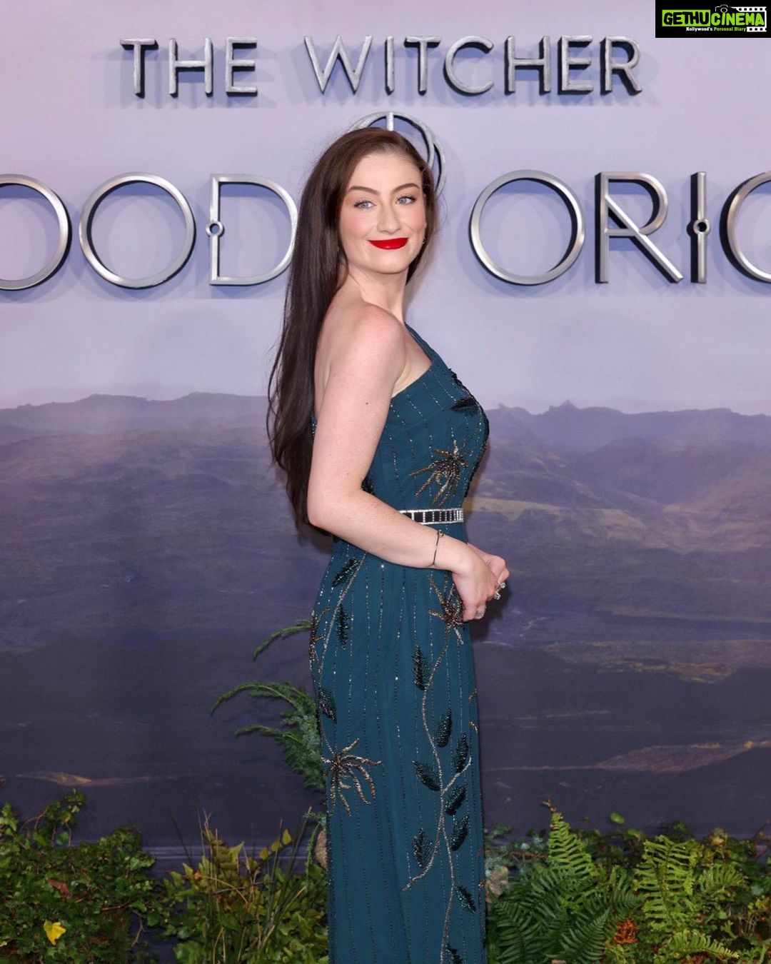 Amber Doig Thorne Instagram - Throwback to my fave Premiere of 2022 - The Witcher: Blood Origin 🗡 Are you a fan of the Witcher TV Show, books or the game? 😍 I bought all 8 books for Christmas & can’t wait to start reading them 📚 And I’m going to start the game soon too🙈🎮 Thank you @netflixuk, @witchernetflix & @wearemediahive for a fabulous evening 😍 🤍 This gorgeous gown is from @phaseeight 📍World Premiere of “The Witcher: Blood Origin” #thewitchernetflix #thewitcherseries #thewitcherbloodorigin #thewitcher #premiere #filmpremiere #filmpremier #moviepremiere #moviepremier #premiere #premier #amberdoigthorne #ambzdt #redcarpet #redcarpetstyle #redcarpetlook #redcarpetfashion #redcarpetdress #redcarpetlooks #redcarpetmakeup #redcarpetdresses #redcarpetready #reecarpetmoment #redcarpetmoments #redcarpetpremiere BFI Southbank