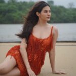 Amyra Dastur Instagram – “To escape and sit quietly on the beach – that’s my idea of paradise.” – #emeliawickstead 
.
.
.
📸 @dieppj 
Styled by @malvika_tater 
Wearing @naeemkhannyc 
Hair @mugshotbyzeba 
MUA @miimoglam Canary Islands Resort & Spa