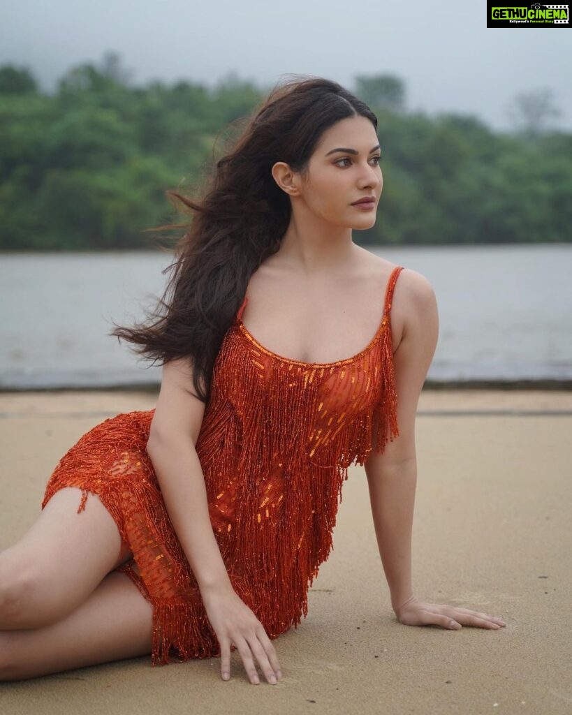 Amyra Dastur Instagram - “To escape and sit quietly on the beach - that’s my idea of paradise.” - #emeliawickstead . . . 📸 @dieppj Styled by @malvika_tater Wearing @naeemkhannyc Hair @mugshotbyzeba MUA @miimoglam Canary Islands Resort & Spa