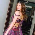 Amyra Dastur Instagram - Gypsy Bride 🔮 . . . All set for #gicw season 3 with @archanakochharofficial 💫 . . Shot by @dappercinematics . . . #fashionweek #showstopper #bridallehenga #indianbride #gurgaon #gurgaoninternationalcoutureweek #reelsindia #fashionreels