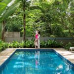 Amyra Dastur Instagram - Live for the moments you can’t put into words. . . . #tb #hilton #goa #poolside #travelphotography #workandtravel #travelgram #grateful Hilton Goa Resort
