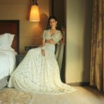 Amyra Dastur Instagram - ‘STARDUST’ by the @thestorybrand.in for @timesfashionweek 2023 ✨ . . . Hair @hairloom_by_akanksha MUA @niyati_kothari Managed by @anusshiarorah Shot by @ridgefernandes . . . #fashionweek #indianfashion #lehenga #indianbride #indianwedding #indianwear #bombaytimesfashionweek #showstopper The St. Regis Mumbai