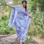 Amyra Dastur Instagram – तितली 🦋
.
.
.
📸 @dieppj 
Wearing @lashkaraa 
Styled by @thenanditakohli 
(Assisted by @bavleensethi )
MUA @mugshotbyzeba 
Hair @lakshsingh__