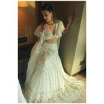 Amyra Dastur Instagram - ‘STARDUST’ by the @thestorybrand.in for @timesfashionweek 2023 ✨ . . . Hair @hairloom_by_akanksha MUA @niyati_kothari Managed by @anusshiarorah Shot by @ridgefernandes . . . #fashionweek #indianfashion #lehenga #indianbride #indianwedding #indianwear #bombaytimesfashionweek #showstopper The St. Regis Mumbai