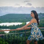 Amyra Dastur Instagram - Leave nothing but footprints, Take nothing but pictures, Kill nothing but time. . . . #goa #august #hilton #shootlife #blessed #travel #travelindia #travelphotography Hilton Goa Resort