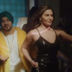 Amyra Dastur Instagram - ⚠️Caution⚠️ The Heat Meter is About to Explode! TADKA VIDEO OUT NOW! Rangat presents “TADKA” Produced by:@vibes_thesocialcohort Music Composer: @yeahproof Lyrics: @realkingricky Director: @thimmappa_tim Writer: @the_ethicallylost DOP: @bhushankumar_dop Line Production: Sayyed Usman Gani Art direction: Mohammed Ahmed Shaikh Choreographer: @ankkithamaithy #GurdeepMehndi #PunjabiSong #AmyraDastur #Tadka