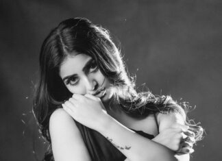 Ananya Nagalla Instagram - Who would think that this sensitive girl who can’t take a single judgment from anyone, will be strong enough to take all the negativity and still choose to move forward😊 Dreaming about being in the showbiz , doesn’t give you the right to say whatever you want Let us be kind to each other! MUA : @lakshmi_makeupartistry Location : @studiorangasthalam @manishamallikarjun #ananyanagalla
