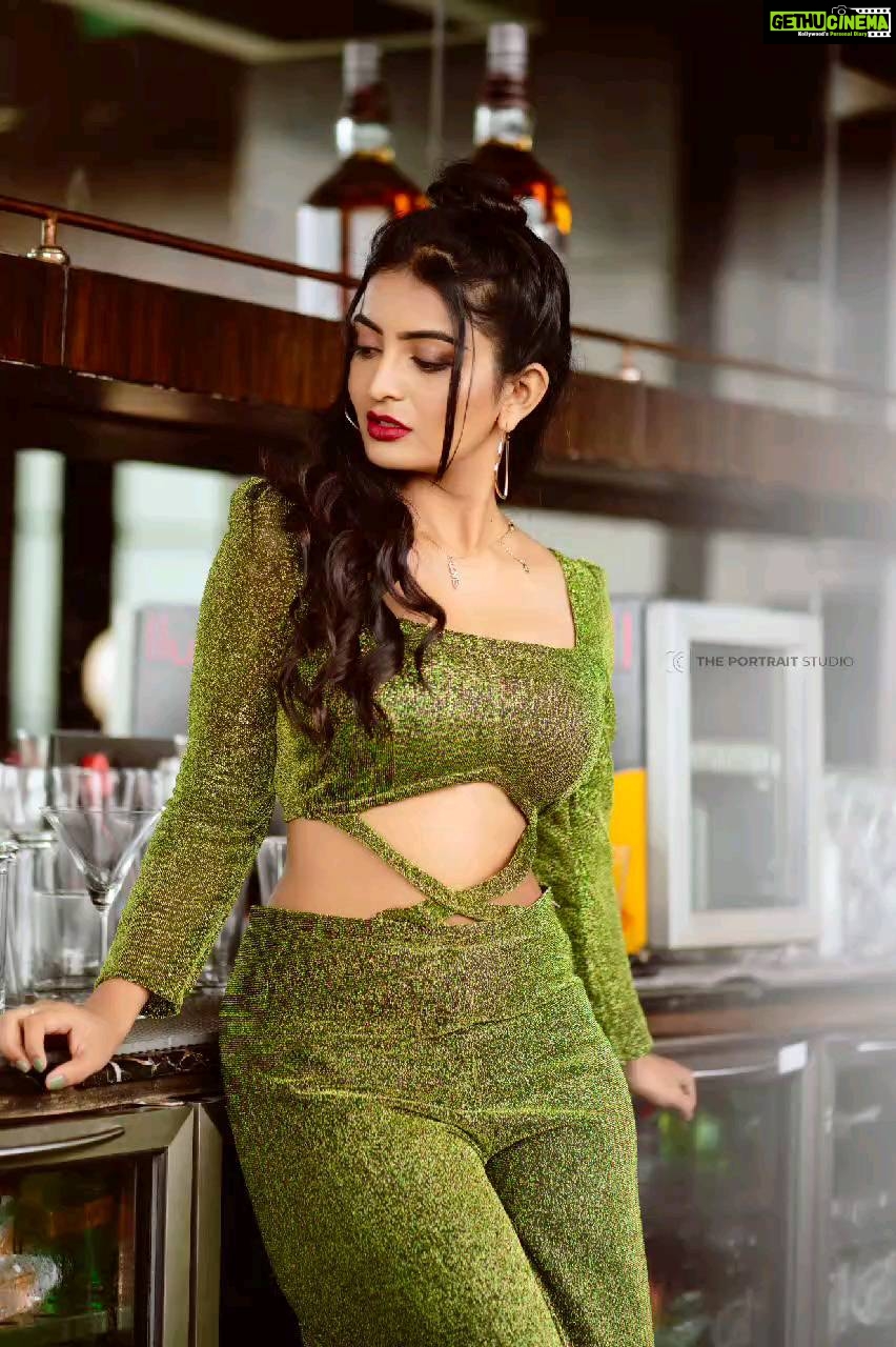 Ananya Nagalla Instagram - XoXo: @ananya.nagalla β β πΈβ@theportraitstudio_tps πβ@chaso_label πβ@mandhara_gowda_artistry β β β #ananyanagalla #ananya #telugu #teluguactress JW Marriott - Bangalore