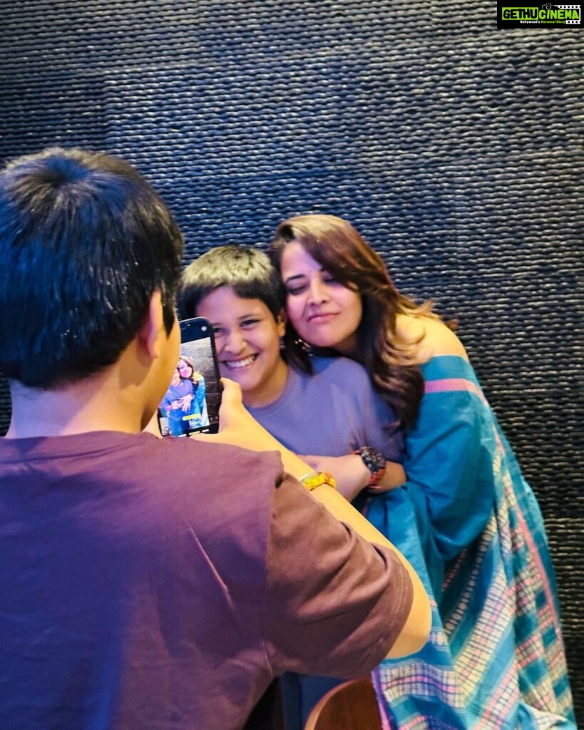 Anasuya Bharadwaj Instagram - Another year Wiser.. Another year Bolder.. !! Thank you.. to each and everyone of you.. for being the slightest to the mightiest way of loving me and supporting me.. for all the kind and beautiful wishes too ❤️🧿 #ThankfulGratefulBlessed ❤️🧿 #Birthday2023 🎉🥳🎂