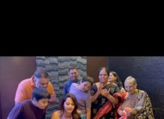 Anasuya Bharadwaj Instagram - Another year Wiser.. Another year Bolder.. !! Thank you.. to each and everyone of you.. for being the slightest to the mightiest way of loving me and supporting me.. for all the kind and beautiful wishes too ❤️🧿 #ThankfulGratefulBlessed ❤️🧿 #Birthday2023 🎉🥳🎂