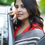 Anasuya Bharadwaj Instagram - I will be remembered as a woman who doesn’t shut up.. I am not only okay with it.. I am totally proud of it.. 💯.. 😏✨ @gaurinaidu 🧨 @makeupbysiva 💄 @telusivakrishna 🪮 @verendar_photography 📸 @kalyansunkara 🧑🏻‍💼