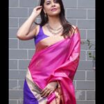 Anasuya Bharadwaj Instagram - When things change inside you.. things change around you .. 🌷 @kandukurishoppingmall 🥻 @aarni_by_shravani 👑 @makeupbysiva 💄 @telusivakrishna 👩‍🦰 @sreemukhi.mekala💫 @valmikiramuphotography 📸 @kalyansunkara 🧑🏻‍💼 @umediaentartainments ⭐️