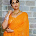 Anasuya Bharadwaj Instagram - Hustle and Heart 🧡 Thank you Proddatur!!! Your energy is infectious!! 🥰 Outfit & Styling : @gaurinaidu 🤩 Jewels : @lorifinejewellery 👑 MUA : @makeupbysiva 💄 Hairstyle : @telusivakrishna 💆🏻‍♀️ PC: @valmikiramuphotography 📸