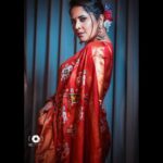 Anasuya Bharadwaj Instagram - Because perception is reality🫰🏻🌸🌺🌼 @lorifinejewellery 👑 @makeupbysiva 💄 @telusivakrishna 🌹 @rishi_chowdary 💫 @rkphotographyvizag 📸 @kalyansunkara 🧑🏻‍💼 @umediaentartainments 📒