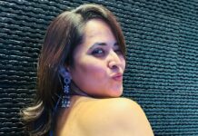 Anasuya Bharadwaj Instagram - Another year Wiser.. Another year Bolder.. !! Thank you.. to each and everyone of you.. for being the slightest to the mightiest way of loving me and supporting me.. for all the kind and beautiful wishes too ❤️🧿 #ThankfulGratefulBlessed ❤️🧿 #Birthday2023 🎉🥳🎂
