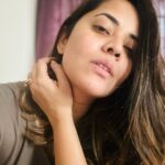 Anasuya Bharadwaj Instagram - Nobody : Almost 2 days more for this year to end.. So.. what’s the plan?? 😄 Me: Will live my life unfiltered just like these pictures.. just like always 😎 #MayBeTheLastPostOftheYear #Goodbye2022 #WonTcomeBack #Time #MakeItWorthy ❤️