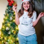 Anasuya Bharadwaj Instagram - Of Light and Laughter.. of Jingling bells and Twinkling eyes.. of Joy, Peace and Love.. Merry Christmaaaaas to Me, You and All !! 🎄🎅🏻🎊🎉🎁🍾🍷🥮🥧🥘😍❤️🧿 A special shoutout to the Santa @nikhilvijayendrasimha who throws the best of parties and brings Joyful moments ❤️🧿 PC: @teamartviewworks 🥰