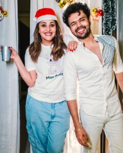 Anasuya Bharadwaj Instagram - Of Light and Laughter.. of Jingling bells and Twinkling eyes.. of Joy, Peace and Love.. Merry Christmaaaaas to Me, You and All !! 🎄🎅🏻🎊🎉🎁🍾🍷🥮🥧🥘😍❤️🧿

A special shoutout to the Santa @nikhilvijayendrasimha who throws the best of parties and brings Joyful moments ❤️🧿

PC: @teamartviewworks 🥰
