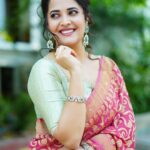 Anasuya Bharadwaj Instagram - There are many beautiful chapters left to your story..go as far as you can.. 🫰🏻 Also sabhiko Eid Mubarak 🌙✋🏻 Saree : Wearing my engagement saree after 15 years 🥰🧿 Jewellery : @kasturisilverjewellery MUA: @makeupbysiva 💄 HairStyle : @telusivakrishna 🪮 PC: @verendar_photography 📸 Celebrity management : @kalyansunkara @umediaentartainments 👨‍💼