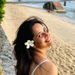 Anasuya Bharadwaj Instagram - As we reach the middle of June.. I don’t want the gram to miss some moments captured unfiltered.. totally glowing from the nature and from within me 🥰..from one of my most memorable trips this year so far 🌊🧜🏻‍♀️💙 PC: My very talented man @susank.bharadwaj 😘