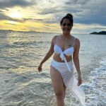 Anasuya Bharadwaj Instagram - As we reach the middle of June.. I don’t want the gram to miss some moments captured unfiltered.. totally glowing from the nature and from within me 🥰..from one of my most memorable trips this year so far 🌊🧜🏻‍♀️💙 PC: My very talented man @susank.bharadwaj 😘