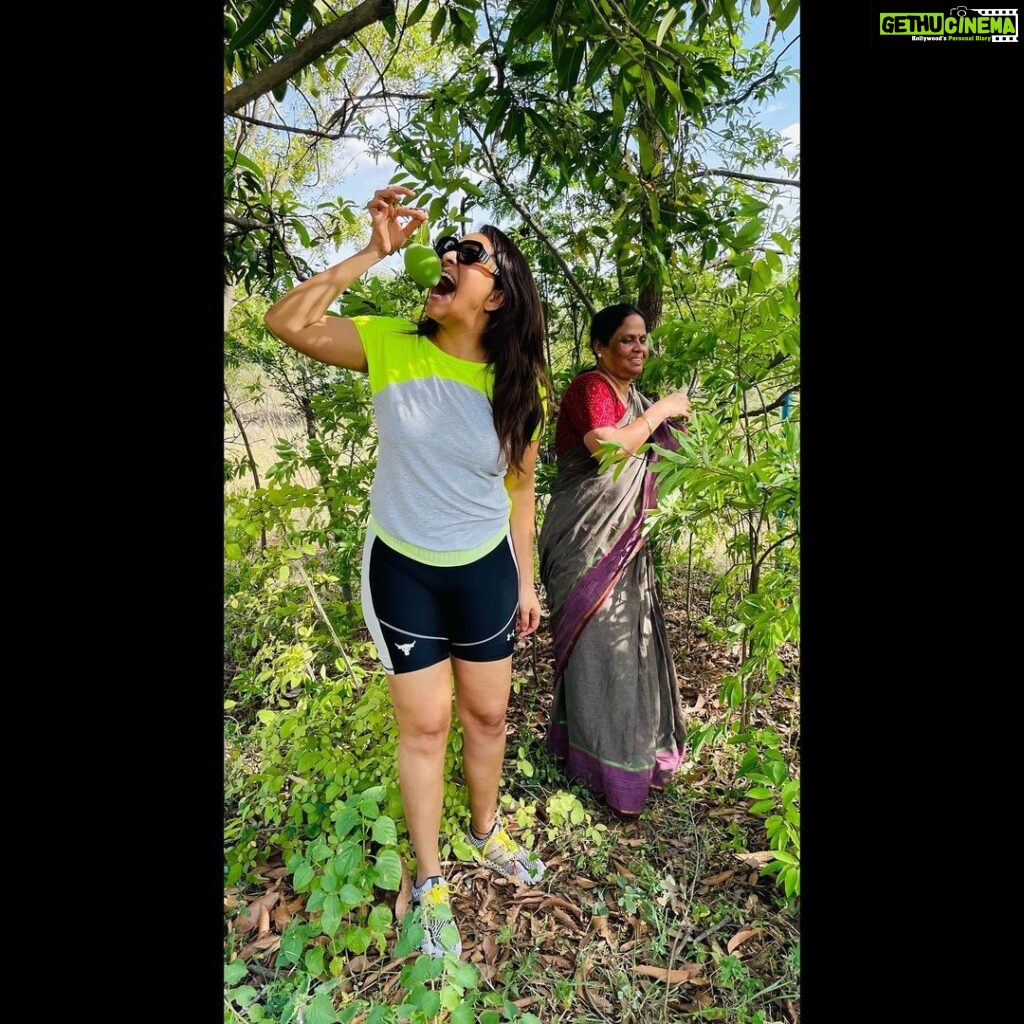 Anasuya Bharadwaj Instagram - Some monkeying at the farm yesterday 🐒🥭❤️🧿