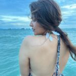 Anasuya Bharadwaj Instagram - POV : I am looking at you looking at me 👀🧜🏻‍♀️💙
