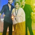Anisha Hinduja Instagram - Me and #myboys #justlove #candidphotography #lights and #action #bts #kundalibhagya ❤️❤️