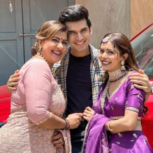 Anisha Hinduja Instagram - Bas Muskurahatein aur bohot saara pyaar ❤️
@sana_sayyad29 @hindujaanisha 
#KundaliBhagya #Love #Laughter #Smile #PalVeer #Palki #Rajveer #SanaSayyad #AnishaHinduja #ParasKalnawat