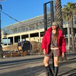 Anjum Fakih Instagram – Travelled many countries 
Enjoyed mountains & beachy sands… 
But none were so ecstatic and euphoric… 
You will know what I mean 
When you will touch the African land… 
.
.
.
#southafrica #capetown #westerncape 
#khatronkekhiladi13 #kkk13 #kkk #fearfactor #anjumfakih @colorstv Cape Town, Western Cape
