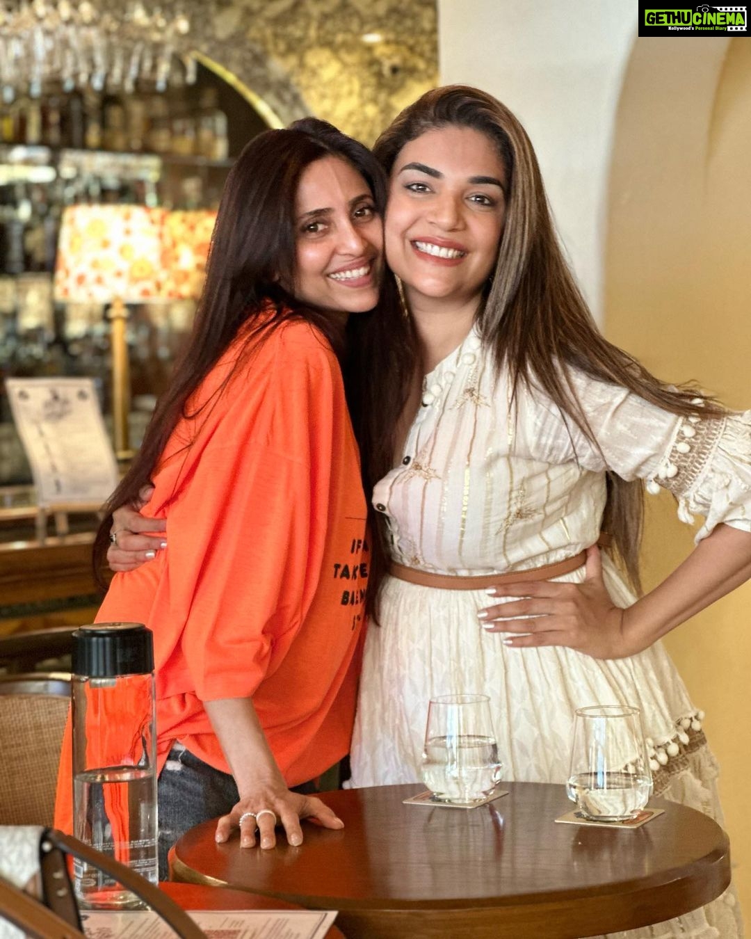 Anjum Fakih Instagram - All heart All love… @gautamikapoor ❤️