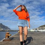 Anjum Fakih Instagram – Running out of poses 
Blaming on my body 
It has gone a bit slack… 
But my style game is on point 
Also you can’t deny that 
Orange is the new black…
.
.
.

Jacket @adidasindia 
Shoes @adidasindia 

Stylist @stylebysaachivj 
Team @sanzimehta777 @stylewithmehak 
.
#khatronkekhiladi13 #kkk #fearfactor 
@colorstv #anjumfakih Cape Town, South Africa