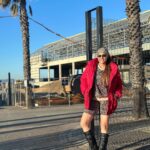 Anjum Fakih Instagram – Travelled many countries 
Enjoyed mountains & beachy sands… 
But none were so ecstatic and euphoric… 
You will know what I mean 
When you will touch the African land… 
.
.
.
#southafrica #capetown #westerncape 
#khatronkekhiladi13 #kkk13 #kkk #fearfactor #anjumfakih @colorstv Cape Town, Western Cape