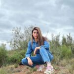 Anjum Fakih Instagram – #khatronkekhiladi13 #kkk13 #kkk #fearfactor #anjumfakih @colorstv 
.
.
.
Styled by @stylebysaachivj 
Team @sanzimehta777 South Africa
