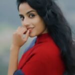 Ann Sheetal Instagram - Life always offers you a second chance, it's called tomorrow. #ThanksbetomyGod #PraisebetomyGod #Blessed 🎥@dink4n @themountaincourtyard #reelsinstagram #tsunami #naturegram #wanderers #wanderlust #moodygrams #mood #chillvibes #chill #reels #reelsindia #reelsvideo #minimovie #minifilm #reelkarofeelkaro #reelitfeelit #reelsinsta #smile