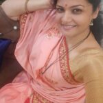Anuya Bhagvath Instagram – 𝚃𝚑𝚎𝚢 𝚜𝚊𝚢 𝙸 𝚕𝚘𝚘𝚔 𝚋𝚎𝚜𝚝 𝚒𝚗 𝚜𝚊𝚛𝚎𝚎𝚜! 𝙽𝚎𝚠 𝙲𝚛𝚒𝚖𝚎 𝙿𝚊𝚝𝚛𝚘𝚕 𝚎𝚙𝚒𝚜𝚘𝚍𝚎! #𝚊𝚗𝚞𝚢𝚊 #𝚌𝚛𝚒𝚖𝚎𝚙𝚊𝚝𝚛𝚘𝚕 #𝚜𝚊𝚛𝚎𝚎 #𝚊𝚌𝚝𝚘𝚛 #𝚊𝚌𝚝𝚘𝚛𝚕𝚒𝚏𝚎