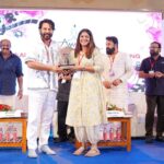Aparna Balamurali Instagram - Thank you @amma.association for this precious moment ❤️❤️ PC: @prada_photography