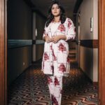 Aparna Balamurali Instagram - Stylist : @stylingbyafsheenshajahan Co-ord Set : @jebispar Crop Top : @silda_sew_studio Shot by : @krisxvision @weddingvowsbyvinq Edited by : @mr.viee Hair Stylist : @hair_byneeka Jewellery : @we_shoppie Dubai, United Arab Emirates