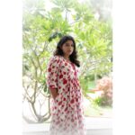 Aparna Balamurali Instagram - 🥀 Captured by: @pournami_mukesh_photography MUAH: @themixandbrows_by_fathimajmal Wearing: @arsignatureofficial Kochi, India