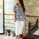 Aparna Balamurali Instagram - @aparna.balamurali wearing @revathyjayanbabu She’s the first one to wear RJB casual wear❤️. So glad that I got to work with a person who’s beautiful in & out. #rjbcasuals #designing&styling #kaftan #silverjewelry @arjunsoorajj 📸 @mua_devu_nair_ 💋 @accesorizewithrevathyjayanbabu 💍