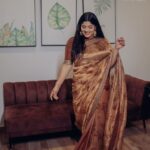 Aparna Balamurali Instagram - Happy New Year 🥂 Thanking 2022 with all my heart ! What a journey it has been ❤️ Saree: @shemyofficial Accessories: @meralda.jewels MUAH: @fine_line_makeupartist Shot by: @soullens.wedding @faraz_soul.lens #2023
