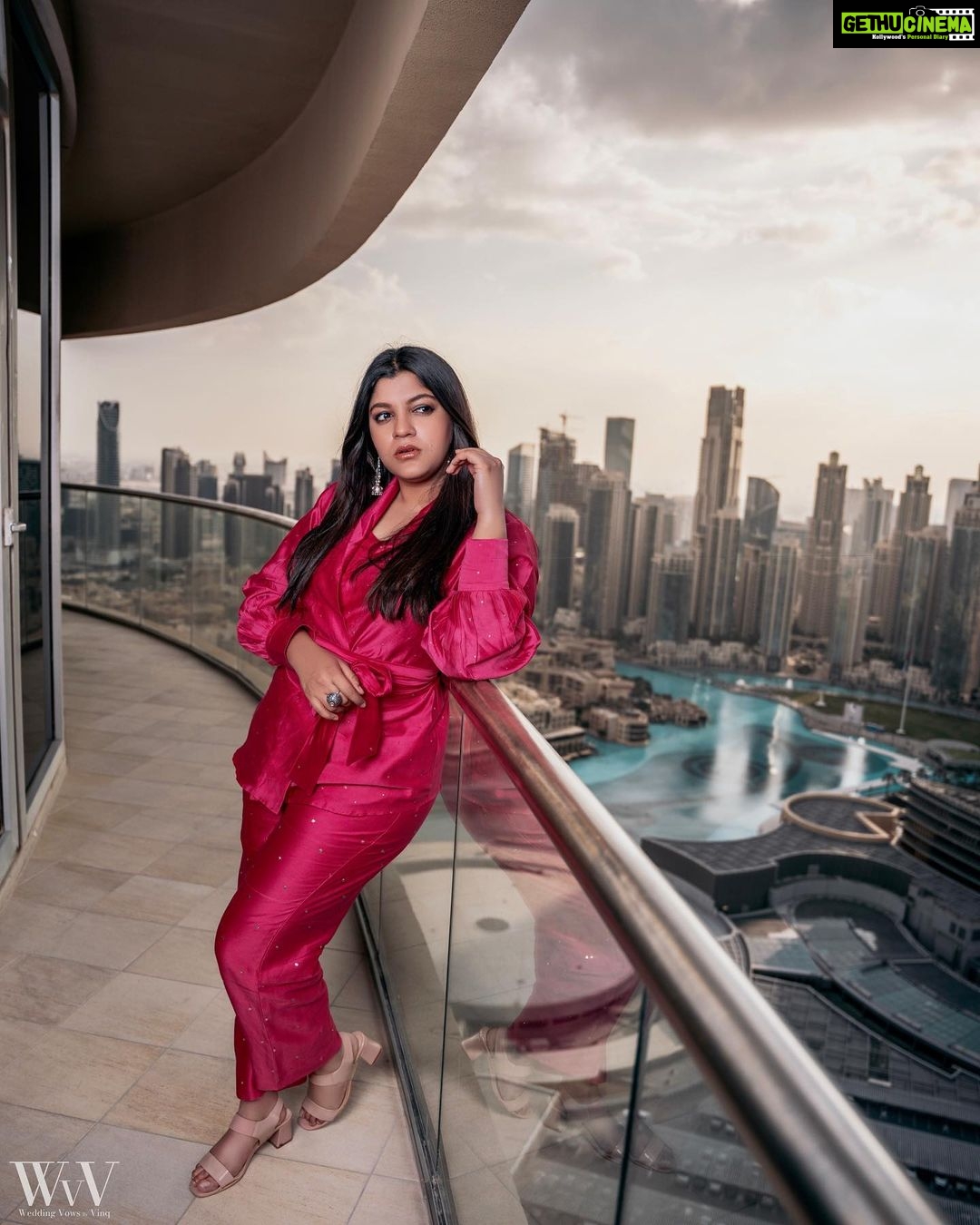 Aparna Balamurali Instagram - Styled by: @nikhitaniranjan Outfit: @labelkomalshah Clicked by: @mr.viee Dubai, United Arab Emirates