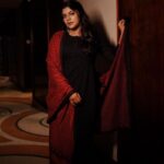 Aparna Balamurali Instagram - 🖤 Styled by: @styledbysmiji Wearing: @theloom.in Accessories: @osvagindia MUAH: @themixandbrows_by_fathimajmal Clicked by: @merin__georg
