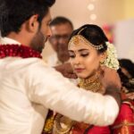 Aparna Vinod Instagram – ♥️Mangalyam
We seek your love and blessings on our new beginning 🙏🏼✨

#wedding #kalyanam #weddingphoto #aparna #aparnavinodwedding #aparnavinodweddingphotos #aparnamarriage #married #engaged #calicut #kerala #keralawedding #hindubride #actor #actress #malayalamactress #tamilactress bridalmakeup #bridallook #keralabride #kanchipuram #hinduwedding #traditionalwear #lover #husband #malayali Calicut, India