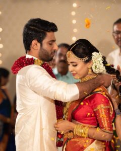 Aparna Vinod Instagram - Mangalyam♥️

#wedding #kalyanam #weddingphoto #aparna #aparnavinodwedding #aparnavinodweddingphotos #aparnamarriage #married #engaged #calicut #kerala #keralawedding #hindubride #bridalmakeup #bridallook #keralabride #kanchipuram #actor #actress #malayalamactress #tamilactress #tamil #hinduwedding #traditionalwear #lover #husband #valentine #valentineday