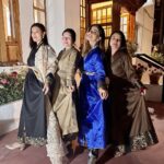 Aparnaa Bajpai Instagram - When you speak the same language, Love🤍🤍🤍 Memories of a lifetime🫶🏼🫶🏼🫶🏼 In the homes of those, you can stay without any formality; are not friends but a family😇 Ladakh, India